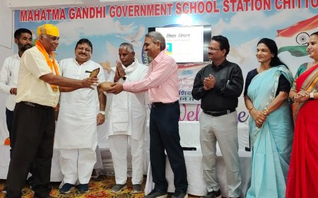 विद्यार्थियों में अशिक्षा और अवगुण दूर करने में शिक्षकों की महत्वपूर्ण भूमिका