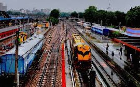 अजमेर में साबरमती एक्सप्रेस दुर्घटनाग्रस्त: इंजन-4 कोच पटरी से उतरे; छह ट्रेनें रद्द व दो का रूट बदला