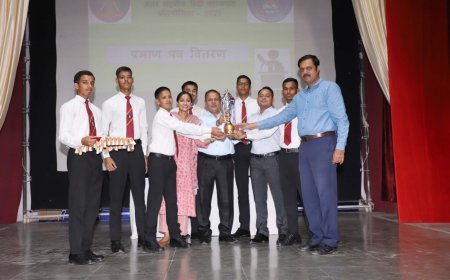 सैनिक स्कूल में मनाया हिंदी पखवाड़ा