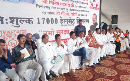 जोशी ने मोदी को दे दी देवता की उपाधि