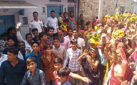 सर्व नव समाज नोहरे के मुहूर्त पर निकाली कलश यात्रा