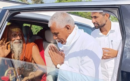 अवधेश चैतन्य  महाराज ने चातुर्मास पूर्ण   जाड़ावत  ने लिया आशीर्वाद