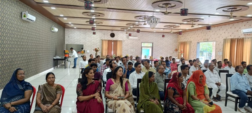आमजन को जागृत करना बूथ योद्धाओं का कार्य