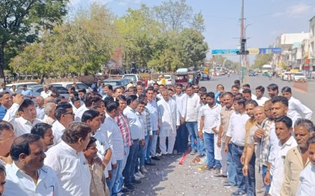 आंजना को कांग्रेस पार्टी की और से अधिकृत प्रत्याशी की बनाए जाने पर  आतिशबाजी