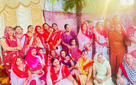 पच्चास साल पुराने पिपलेश्वर महादेव मंदिर में पहली बार महिलाओं की पहल से मनाया भक्तिमय फागोत्सव