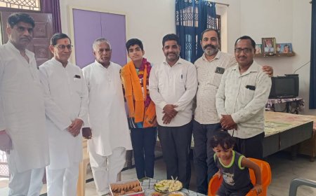 कुणाल जीनगर को वॉलीबॉल टीम में चयन के बाद मिल रही बधाइयां