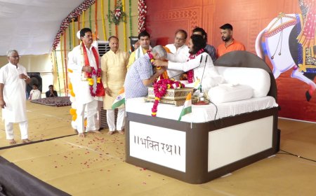 मेरी नाव चालें बाबा रामदेव पीर के सहारे - युवा संत अभयदास 