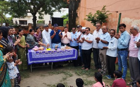 मोदी  के जन्मदिन के उपलक्ष में  सेवा कार्य  कार्यक्रम का आयोजन