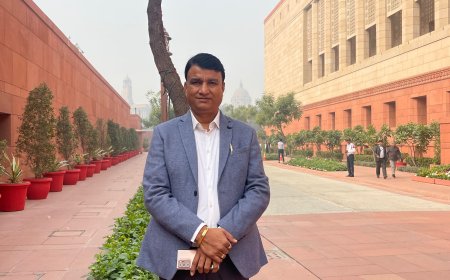 चित्तौड़गढ़ व्यापार महासंघ के अध्यक्ष पहुंचे सांसद बजट सत्र में लिया भाग