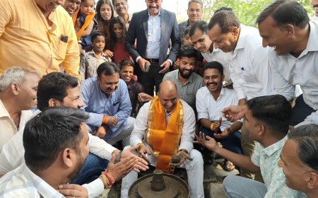 सांसद जोशी ने भादसोड़ा में बनाए दिये, लोगों से मिलकर दी दीपावली की शुभकामनाएं
