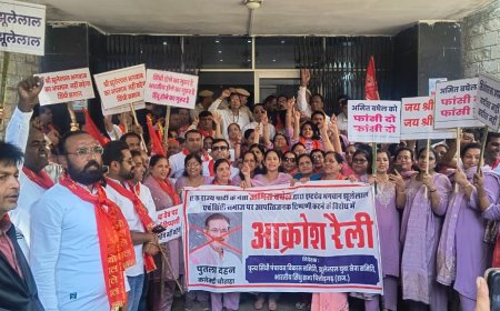 भगवान झुलेलाल के अपमान के विरोध में सिंधी समाज की आक्रोश रैली, मुख्यमंत्री के नाम सौंपा ज्ञापन