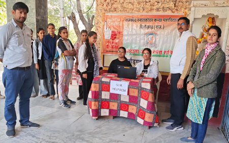 हेल्प डेस्क से मतदाताओं को मिल रही सुविधा