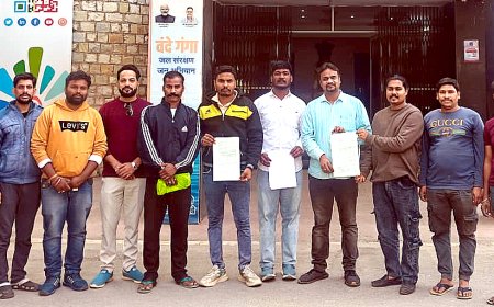 आरटीओ ने जारी की सीएनजी वाहन की आरसी, कंपनी के पेट्रोल टेंक पर लगाई पेनल्टी