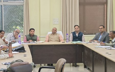 राष्ट्रीय स्वदेशी महोत्सव की तैयारियों को लेकर सांसद ने की समीक्षा बैठक