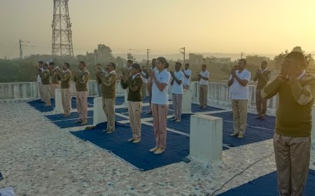 होमगार्ड स्थापना दिवस की श्रृंखला में 05 दिसम्बर को योगा अभ्यास व वाहन जागरूकता