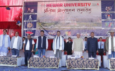 मेवाड़ विश्वविद्यालय द्वारा विद्यार्थियों को मंच प्रदान करने का प्रयास अत्यंत अनुकरणीय: अग्रवाल