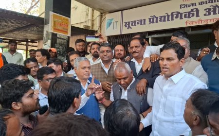 अपने ही शासन में भाजपाइयों का विरोध प्रदर्शन