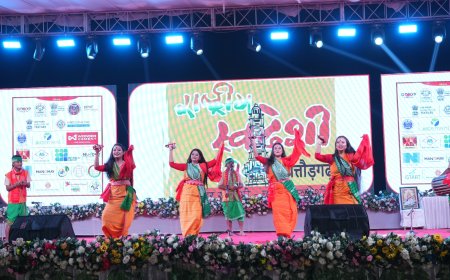 राष्ट्रीय स्वदेशी महोत्सव : असम के लोक कलाकारों ने बिखेरे लोक संस्कृति के रंग