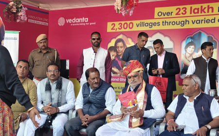 यूडीएच मंत्री झाबर सिंह खर्रा ने राष्ट्रीय स्वदेशी मेले का किया अवलोकन