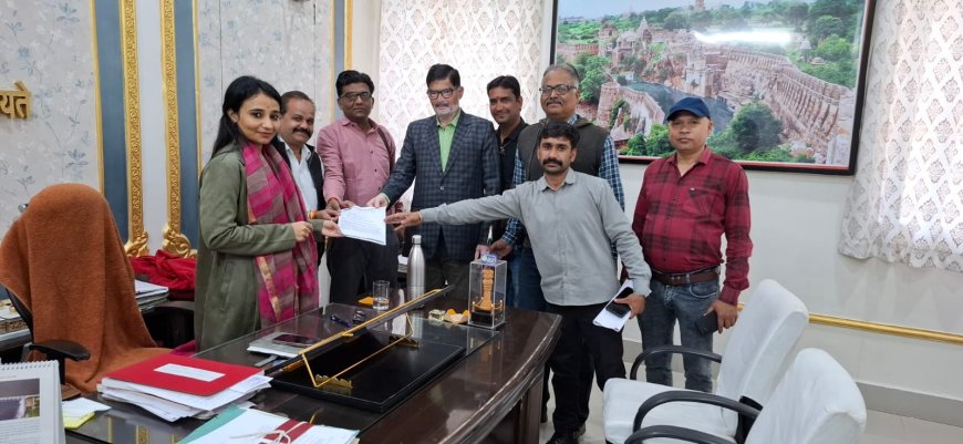 पत्रकार को जान से मारने की धमकी देने के विरोध में चित्तौड़गढ़ ईकाई ने दिया ज्ञापन