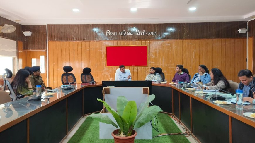 राष्ट्रीय स्वदेशी महोत्सव की तैयारियों को लेकर समीक्षा बैठक आयोजित