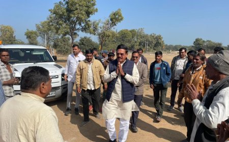 धाकड़ समाज की टी–20 क्रिकेट प्रतियोगिता में उमड़ा खेल उत्साह