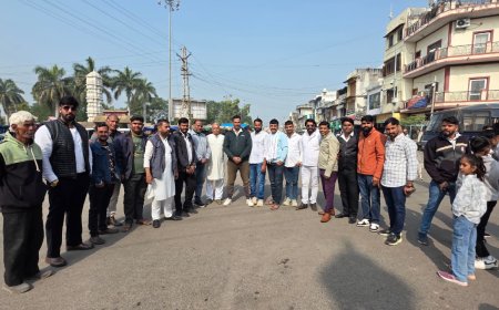 श्री बजरंग सेवा समिति ने किया वैष्णव बैरागी समाज की शोभायात्रा का स्वागत