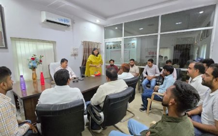 कांग्रेस के सभी प्रकोष्ठ व विभागों में महत्वपूर्ण प्रकोष्ठ अभाव अभियोग हैं