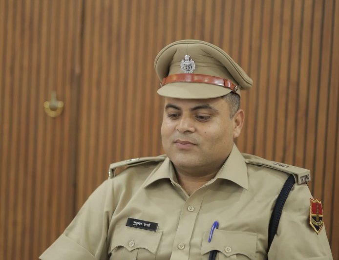 नवनियुक्त एएसपी शर्मा ने संभाला पदभार